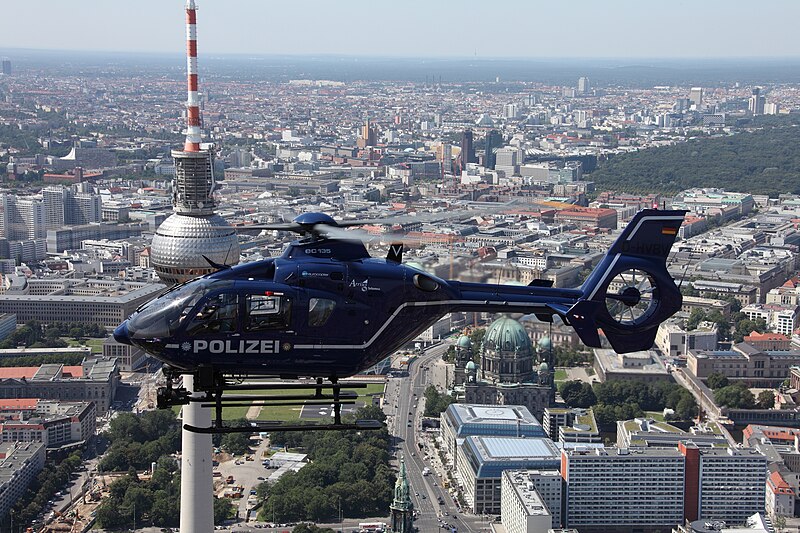 File:Polizeihubschrauber Polizei Berlin EC135 T2.JPG