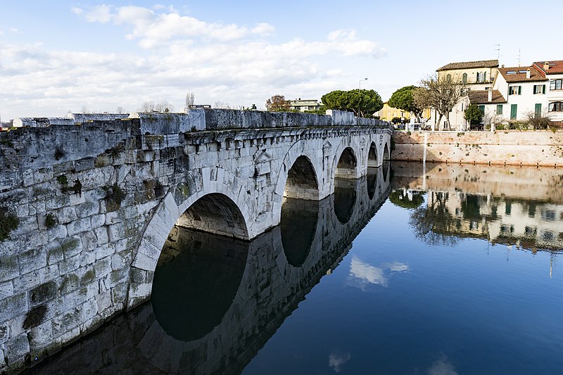 File:Ponte di Tiberio 1st.jpg