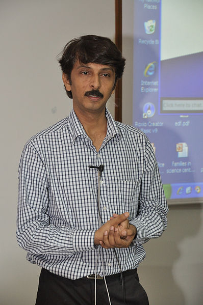 File:Pramod Grover - Kolkata 2010-06-11 6088.JPG