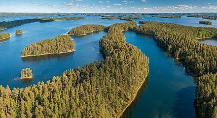 Punkaharju esker between lakes of Hynninlahti and Valkialampi