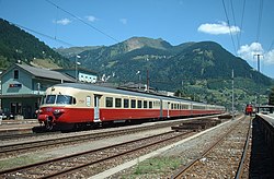 RAe TEE sorozatú motorvonat Airolo (Ticino) állomáson 2003-ban (a kép illusztráció)