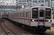 東武東上線の快速急行（10030系）