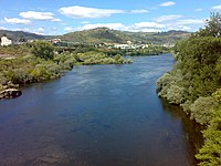 The Minho passing through Ourense. Rio MINO en su paso por ORENSE - panoramio.jpg