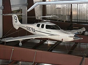 Die Rutan Catbird, gelagert in einem Hangar in Mojave