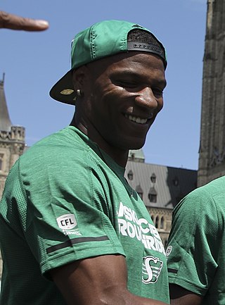 <span class="mw-page-title-main">Shaq Evans</span> American gridiron football player (born 1991)