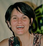 Carpenter has collaborated with Shawn Colvin on a number of occasions. Shawn Colvin 1995.jpg