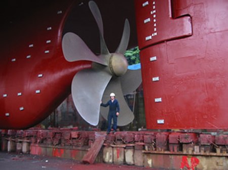 Fail:Ship-propeller.jpg