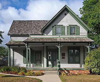 <span class="mw-page-title-main">Sinclair Lewis Boyhood Home</span> Historic house in Minnesota, United States