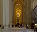 Deutsch: Spanien, Sevilla, Kathedrale von Sevilla, Seitenschiff English: Spain, Sevilla, Cathedral of Seville, side nave