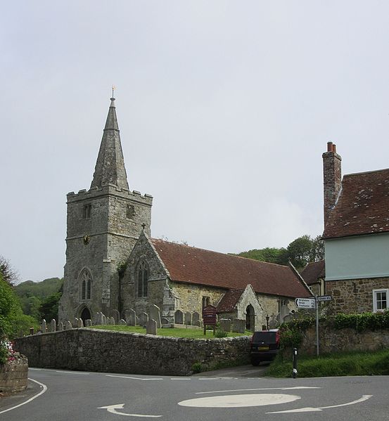 File:St Peter's Church, Main Road, Shorwell (May 2016) (2).JPG