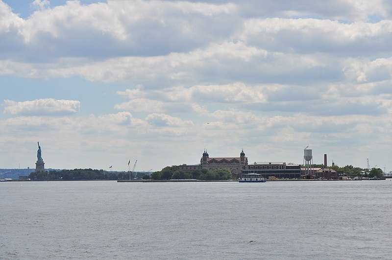 Ellis Island Wikipedia, Liberty Landscape Supply At Trad S