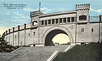 Archbold Stadium arch entrance (1922) Syracuse-university-1922 archibald-stadium west.jpg