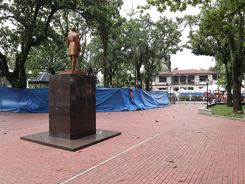 File:Talisay Negros public plaza (Bonifacio, Talisay, Negros Occidental; 10-30-2022).jpg