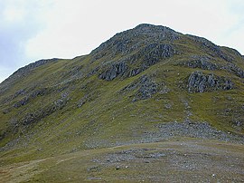 Der Gipfel von A 'Ghlas-bheinn - geograph.org.uk - 519738.jpg