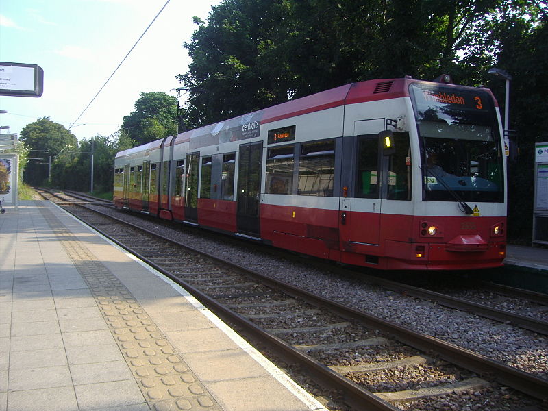 File:Tram at Merton Park station (geograph 2234124).jpg