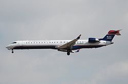 US Airways Express Canadair CRJ-900; N910FJ@LAX;21.04.2007 466gq (4288455105).jpg
