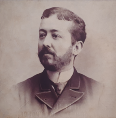 Ulpiano Checa (1889) fotografía.png