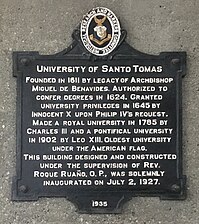 University of Santo Tomas NHCP Historical Marker.jpg