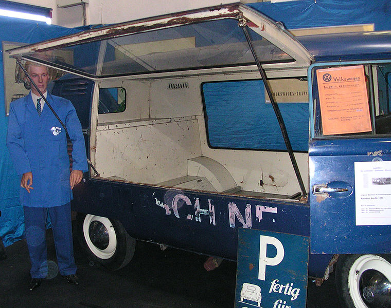 File:VW Westfalia Ausstellungswagen.jpg