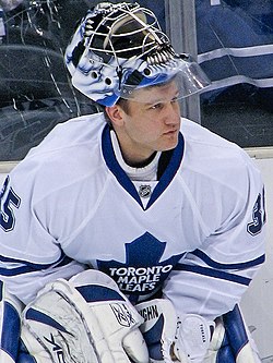 Vesa Toskala Maple Leafs 2008.jpg