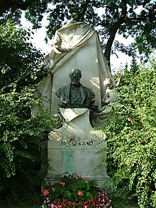Suppès Grabmal auf dem Wiener Zentralfriedhof.[Anm 3]