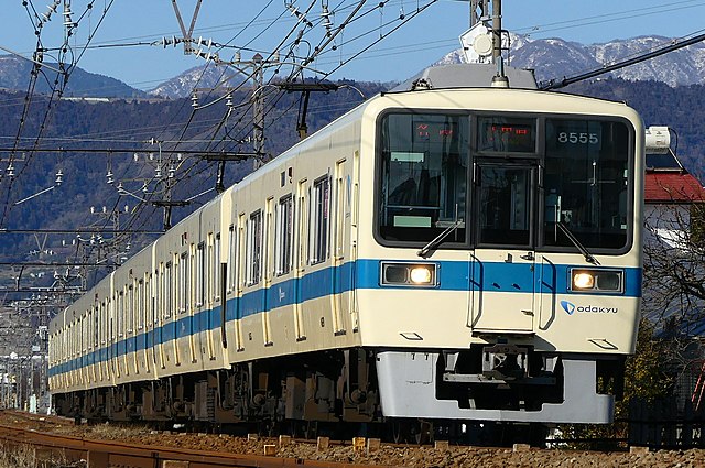 小田急8000形電車 - Wikipedia