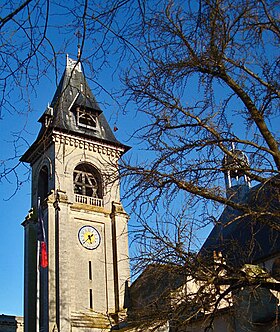 Campanario de la iglesia de San Bruno de Burdeos