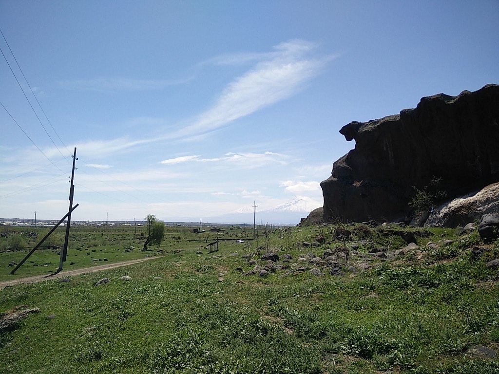 Ագարակ դամբարան 02.jpg