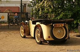 1932 MG D-Type (14449660166) .jpg