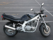A Suzuki GS500 with a clearly visible frame (painted silver)