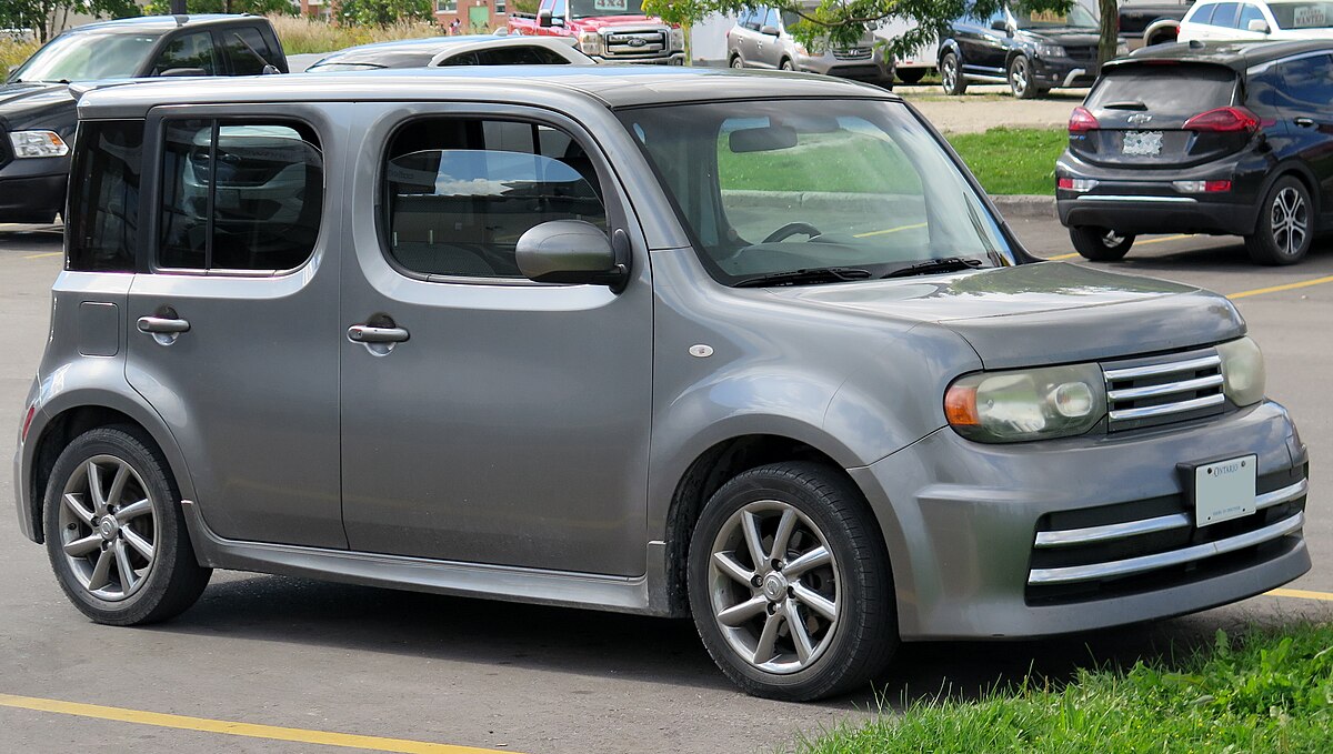 Nissan Cube Krom