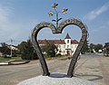 * Nomination Market in Baranów Sandomierski, "Serce Lasowiackie" monument --Jacek Halicki 17:46, 30 September 2014 (UTC) * Promotion Overall good quality. Still needs a perspective correction of the backgrouind elements (street lanterns are leaning in) --Cccefalon 12:00, 1 October 2014 (UTC) Done--Jacek Halicki 23:16, 1 October 2014 (UTC) Good quality. --Cccefalon 14:10, 5 October 2014 (UTC)