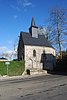 Kapel van kasteel van Fraineux, de toegangshelling en de muur van het park en het ensemble van de kapel en de omliggende gronden