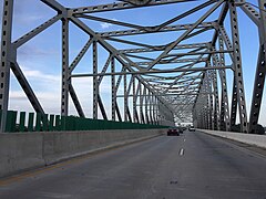 Puente en la I-895 en la ciudad de Baltimore, Maryland