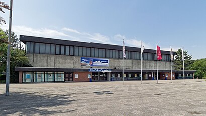 So kommt man zu Eissportzentrum Grefrath mit den Öffentlichen - Mehr zum Ort Hier