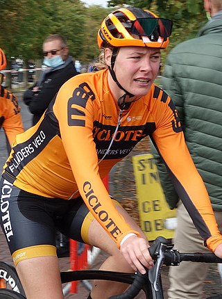 <span class="mw-page-title-main">Sara Van de Vel</span> Belgian cyclist