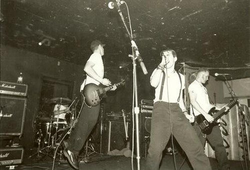 AFI performing at Berkeley Square in late 1995