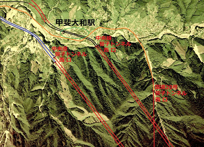 File:Aerial view several tunnels Sasagotoge pass. West entrance side.jpg