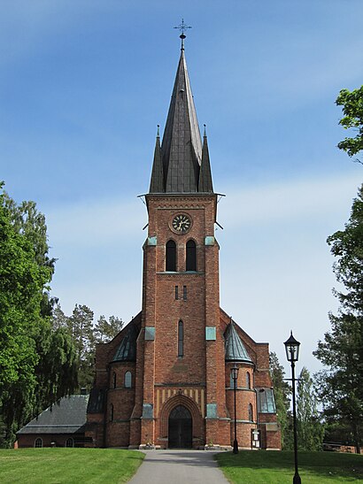 Vägbeskrivningar till Alnö Kyrka med kollektivtrafik