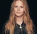 Anna Ewers