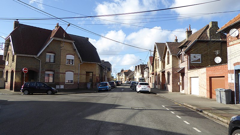 File:Armentières building en2018 (5).JPG