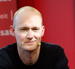 Arno Geiger byl dotazován v roce 2007