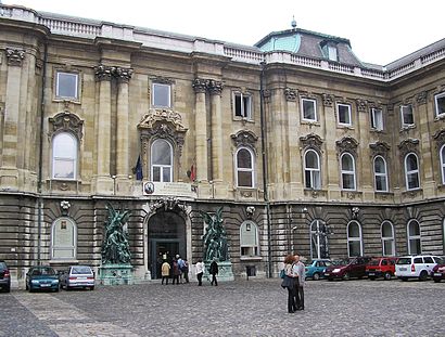 Menetrendek Budapesti Történeti Múzeum tömegközlekedéssel