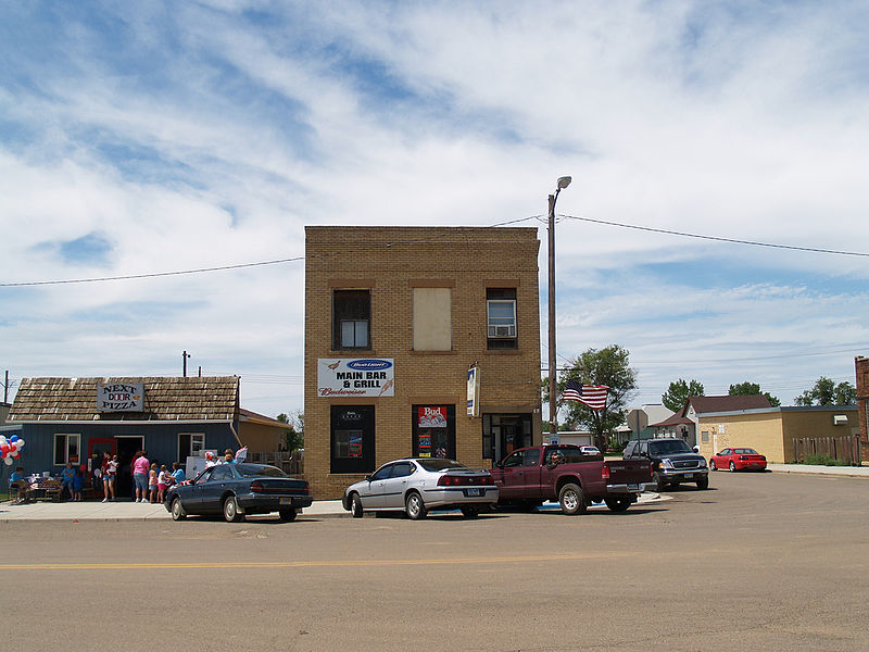 File:Bar and Pizza place in Scranton.jpg