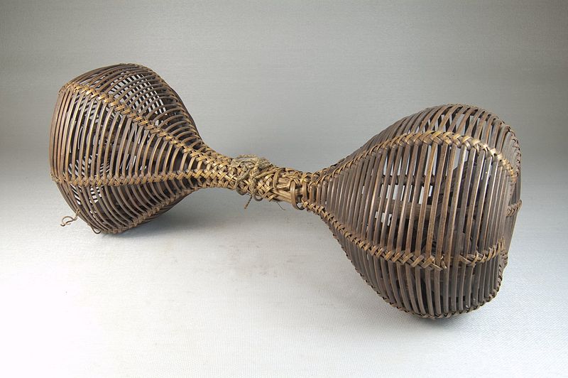 File:Brooklyn Museum 22.1277 Double Basket Rattle Musambo.jpg