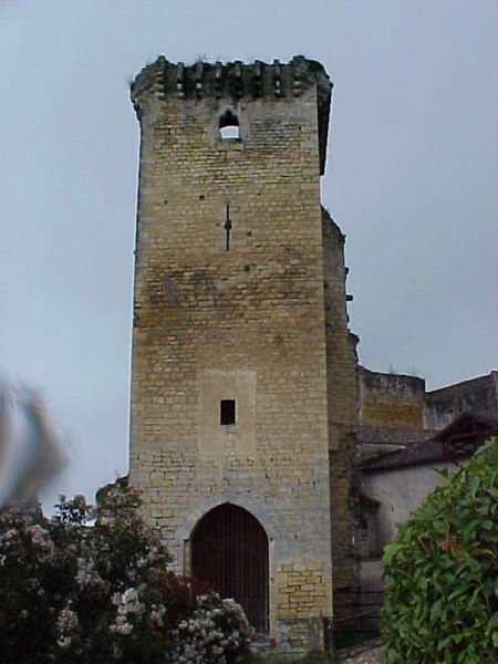 File:CHATEAU VIEUX.JPG