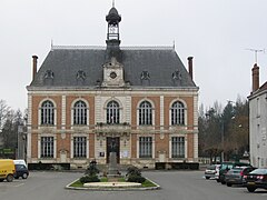 Châtillon-Coligny, la mairie. category:Châtillon-Coligny