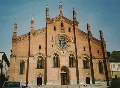 Church S.Maria del Carmine in Pavia.jpg