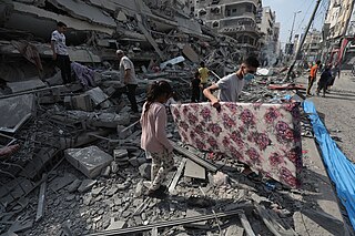 <span class="mw-page-title-main">Gaza humanitarian crisis (2023–present)</span> Humanitarian crises in the Gaza Strip during the 2023 Israel–Hamas war
