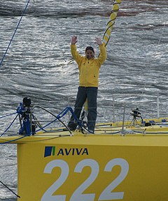 Dee-Caffari-Vendee-Globe-arrival.jpg